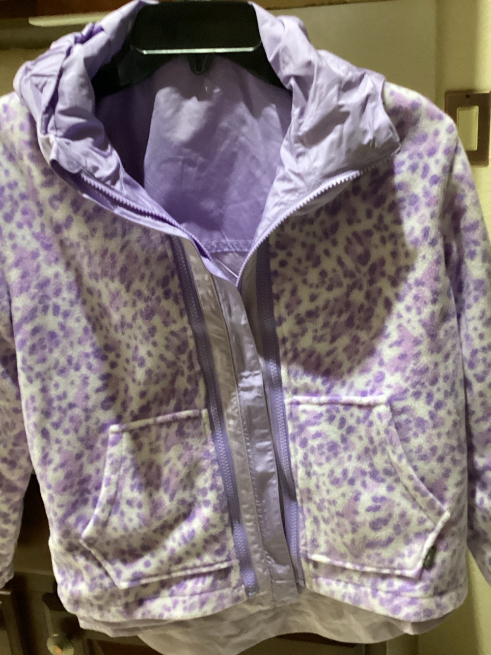 Eddie Bauer Lavender Leopard Print Hooded Puffer Jacket w/ zip out liner.
